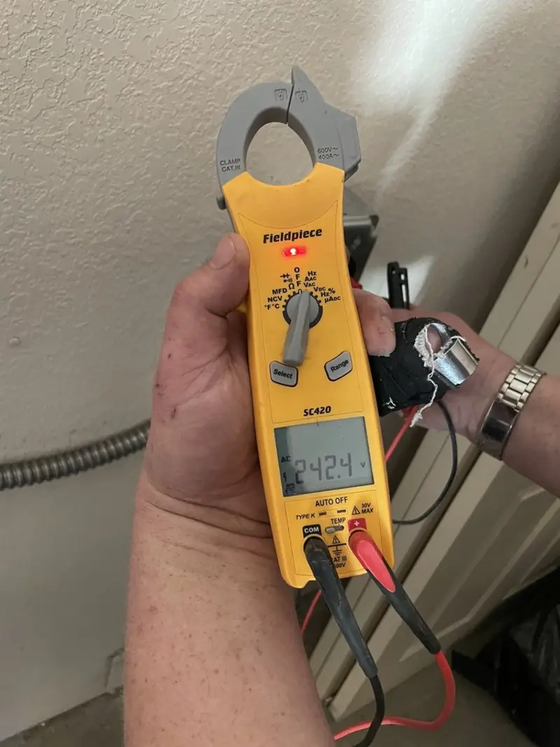Voltage testing with clamp meter during Generator Installation in Mountain View